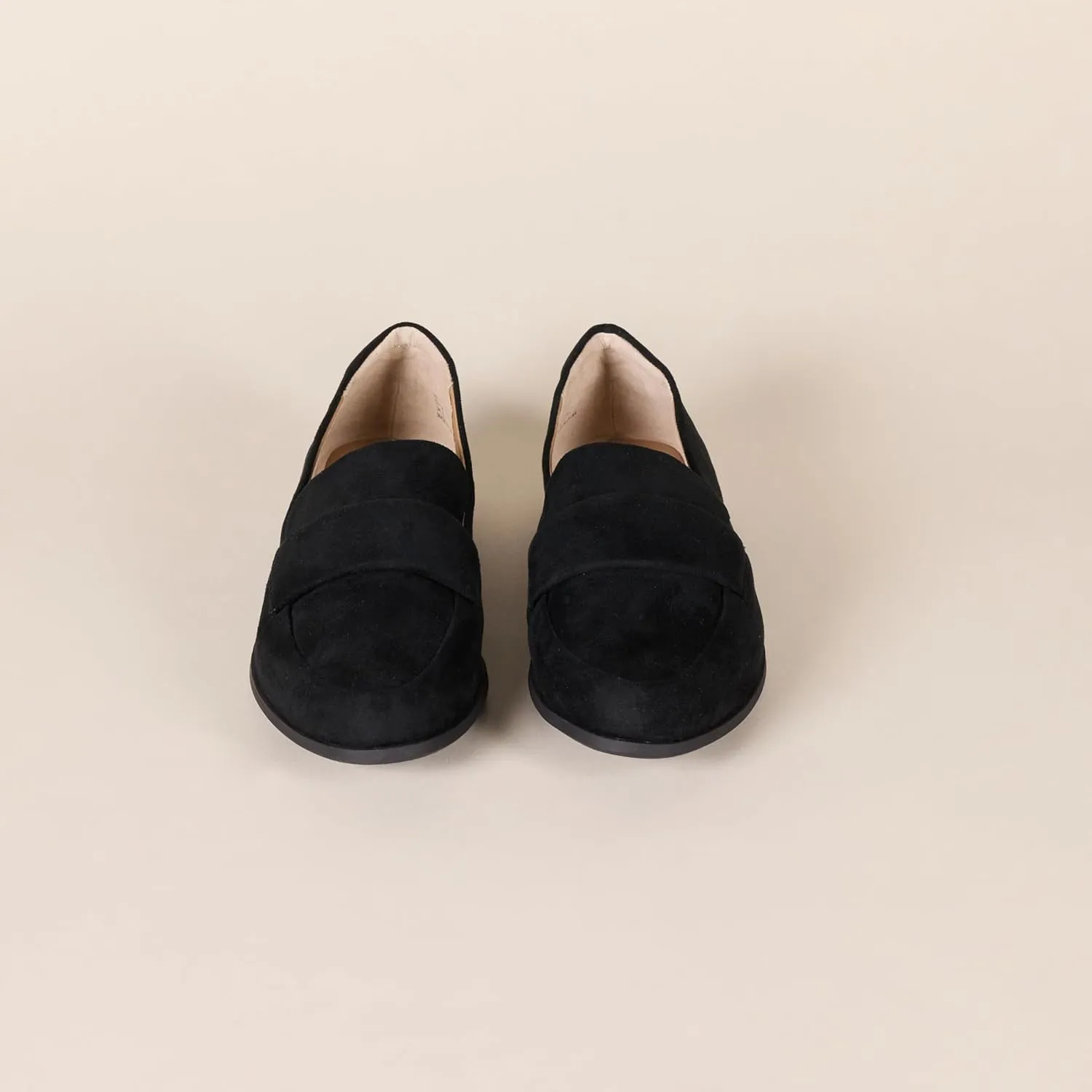 Amazon Essentials Women's Soft Moccasins Toe Loafer
