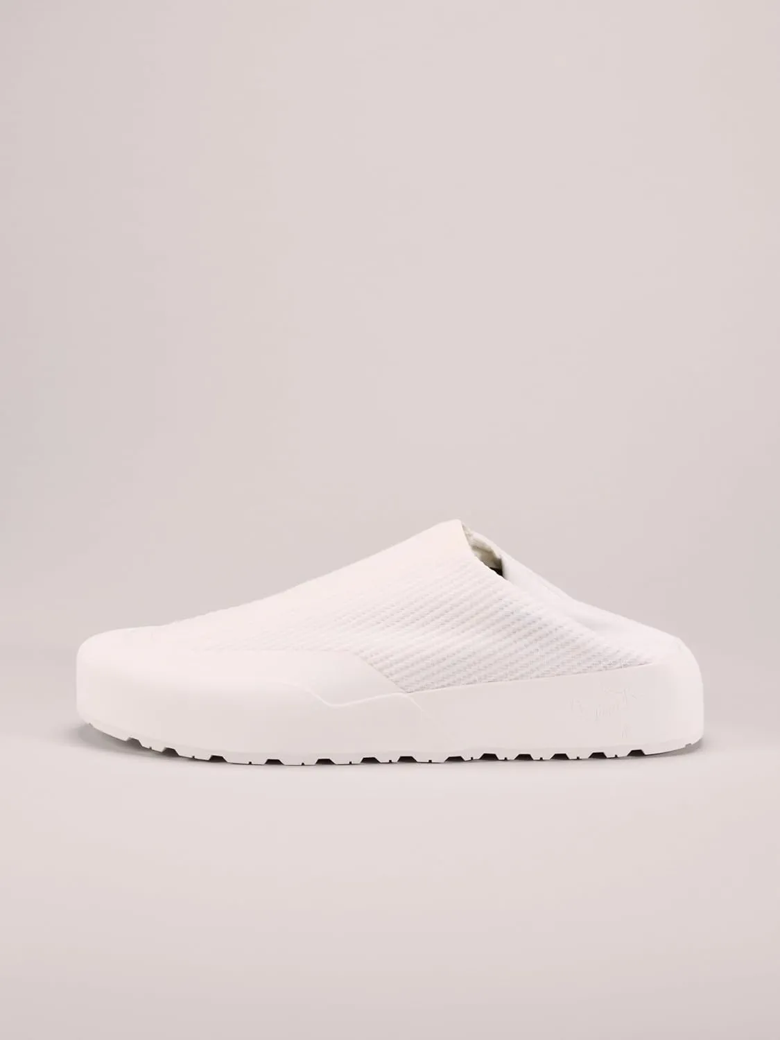 Arc'teryx Women’s Kragg Shoe - Lightweight Pull-On Shoe for Quick Approaches, Everyday Casual Shoes