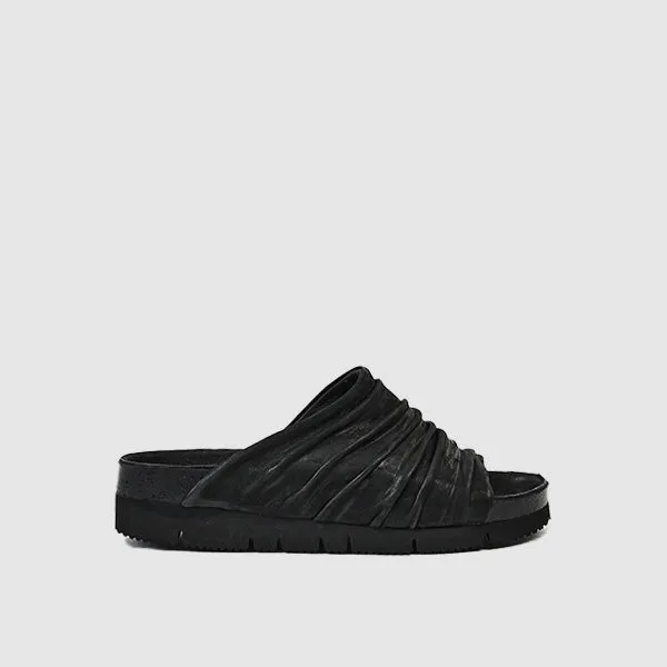 BAKLI mat BLACK VIBRAM