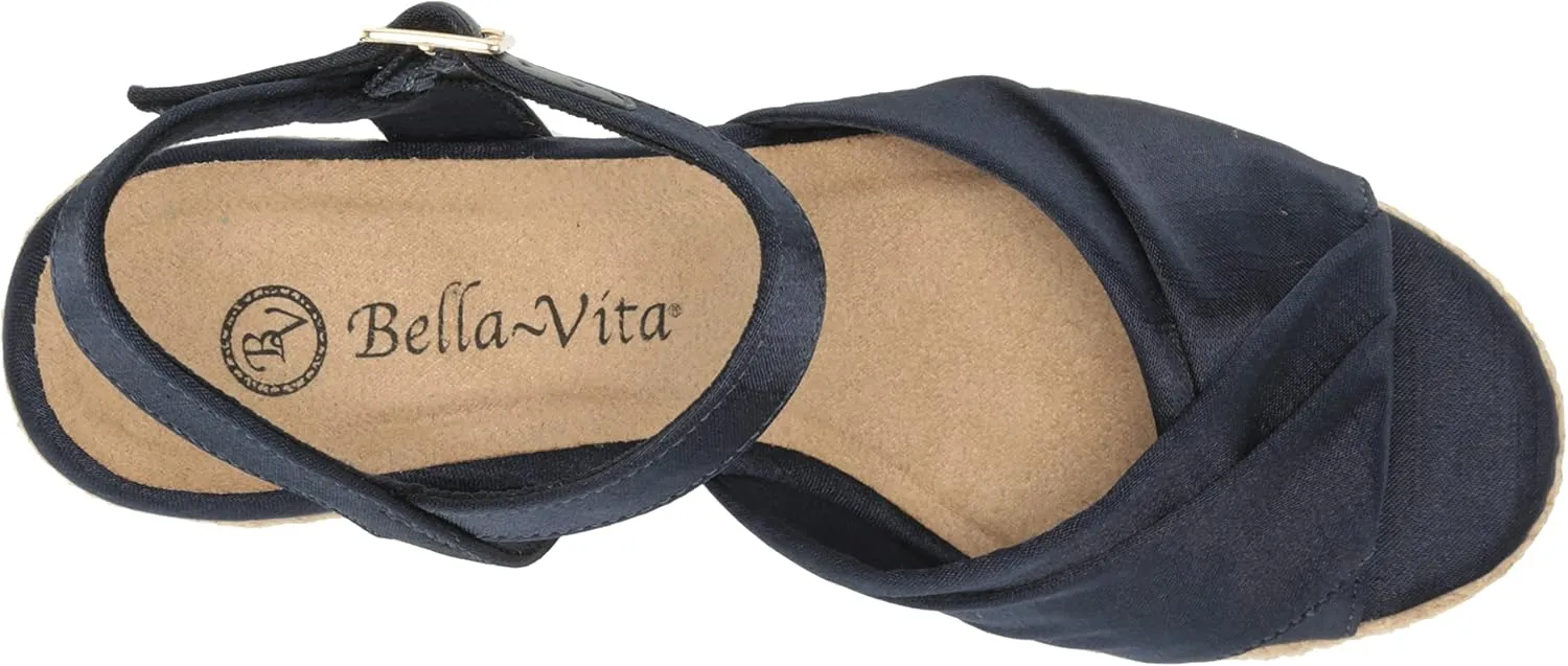 Bella Vita Women's Isabeth Wedge Sandal