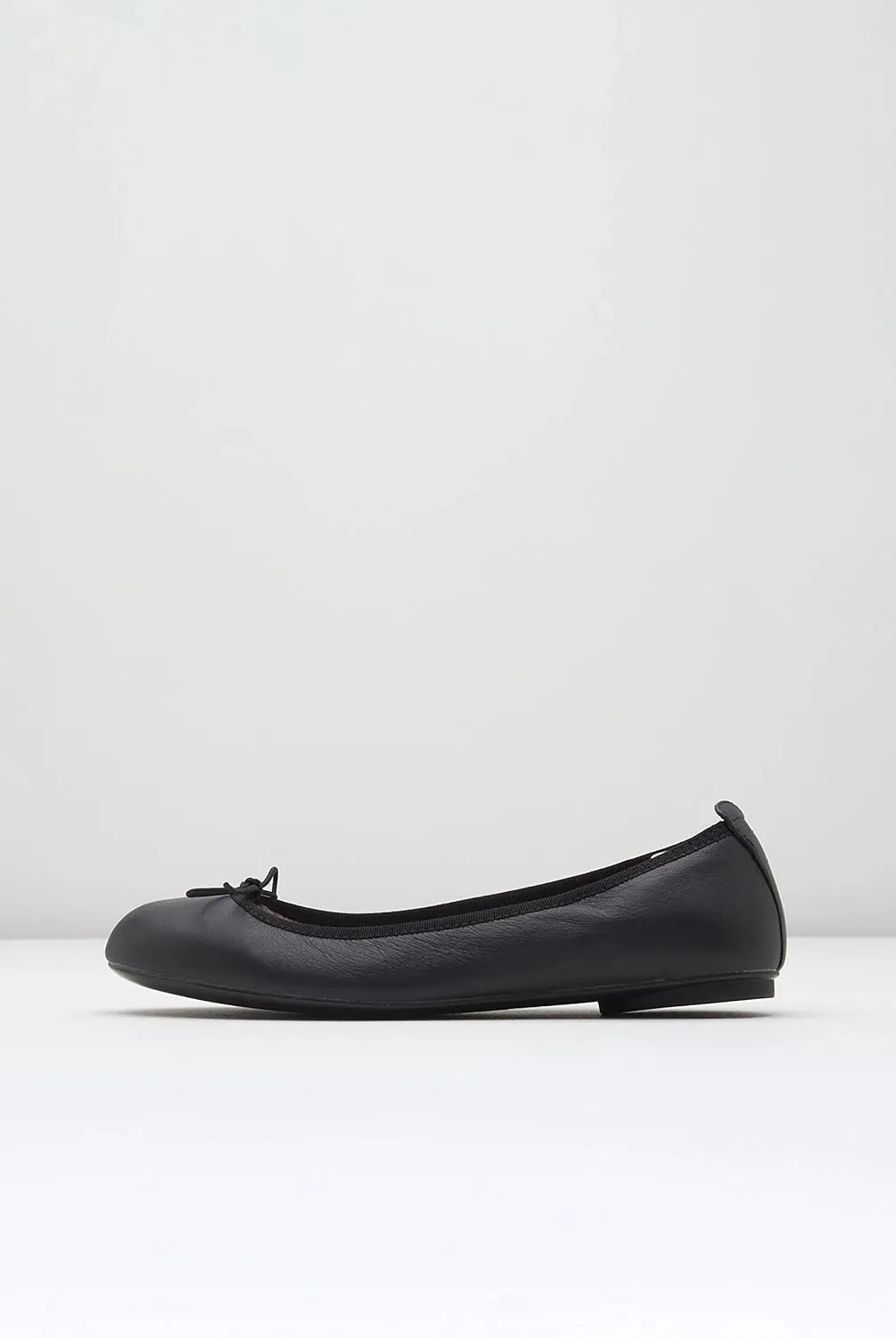Bloch Women's Nashira Ballet Flat