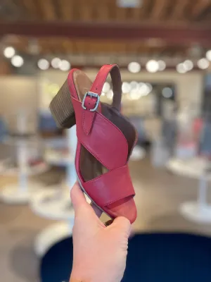 Bueno CHLOE Heeled Sandal in Red