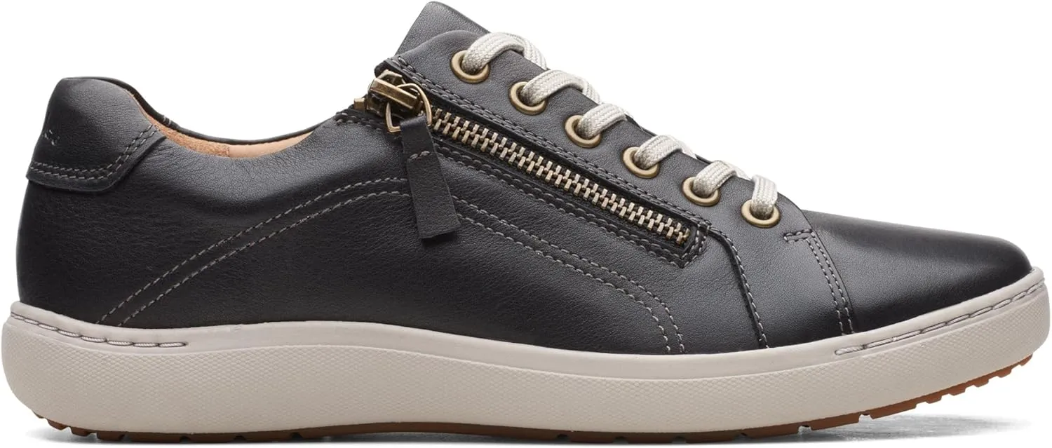 Clarks Women's Nalle Lace Sneaker