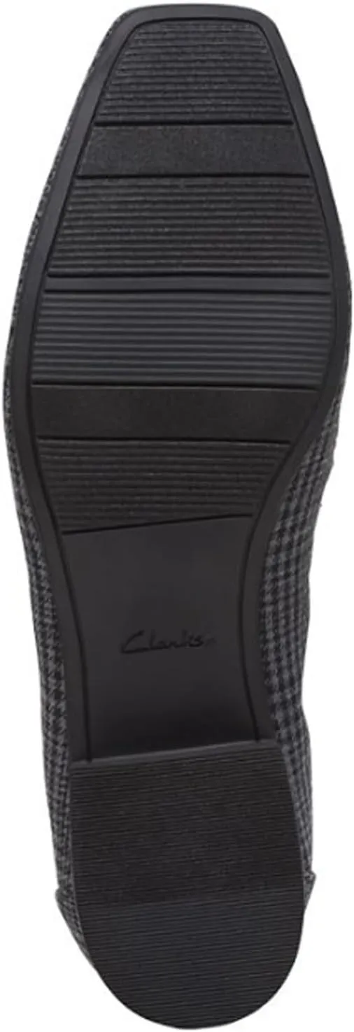 Clarks Women's Tilmont Eve Loafer Flat
