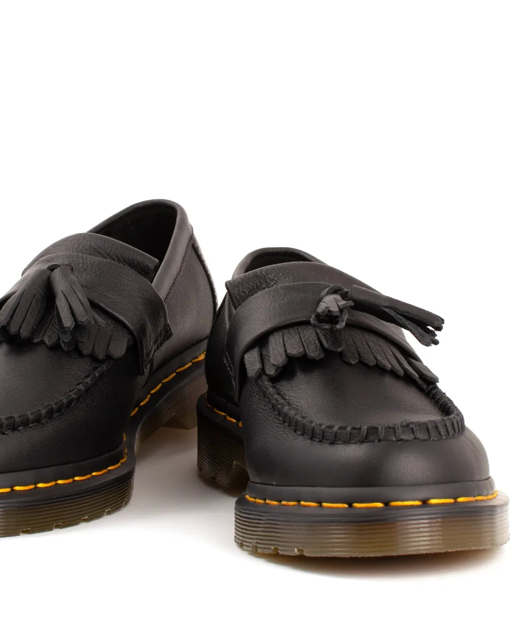 Dr. Martens, Adrian Black Virginia