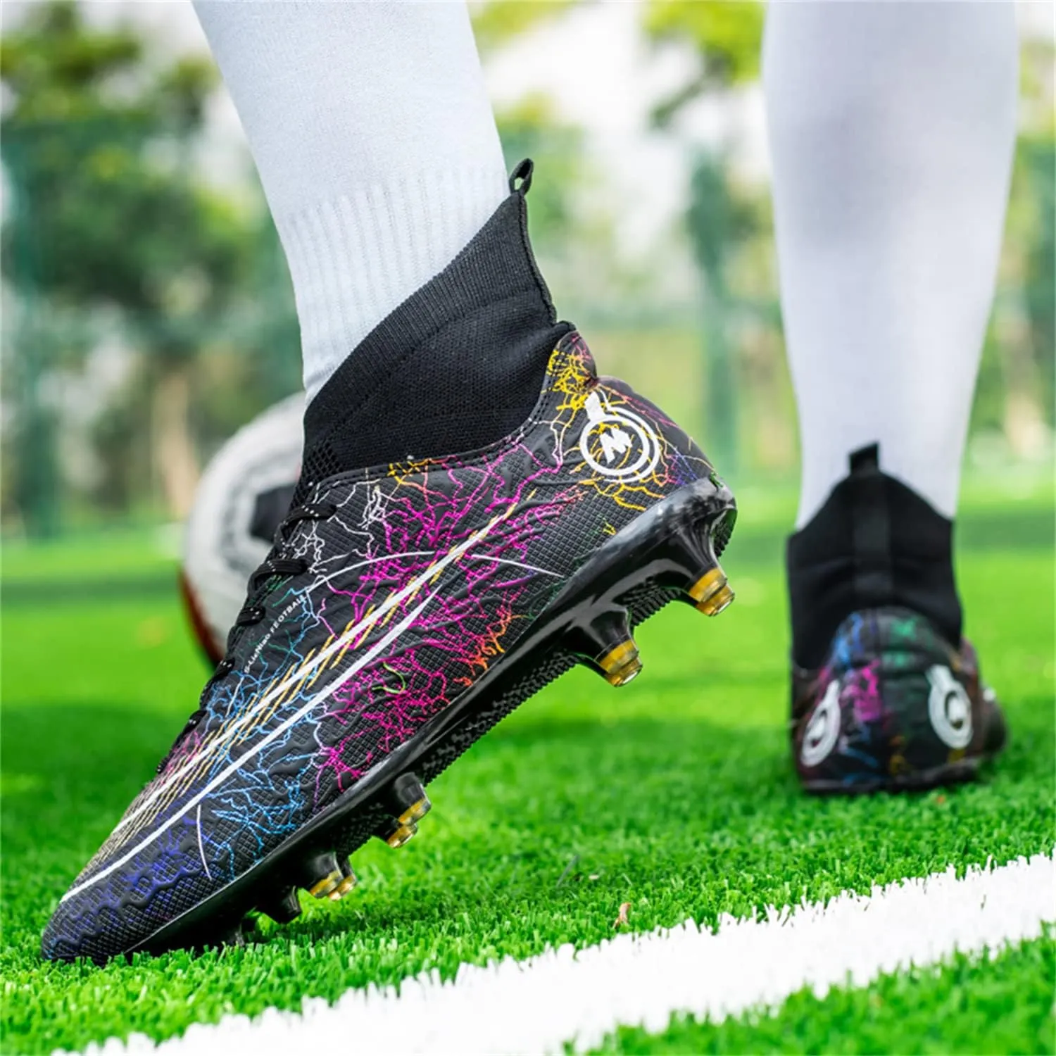 DRESER Competitive Unisex Soccer Shoes Men Women Indoor Outdoor Football Boots Athletic Turf Cleat Running Sports Lightweight Breathable Anti-Skid Damping Shoes