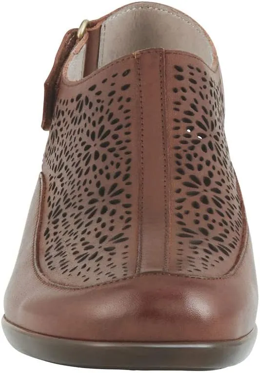 Easy Spirit Women's Dawn Casual Slingback Shoe