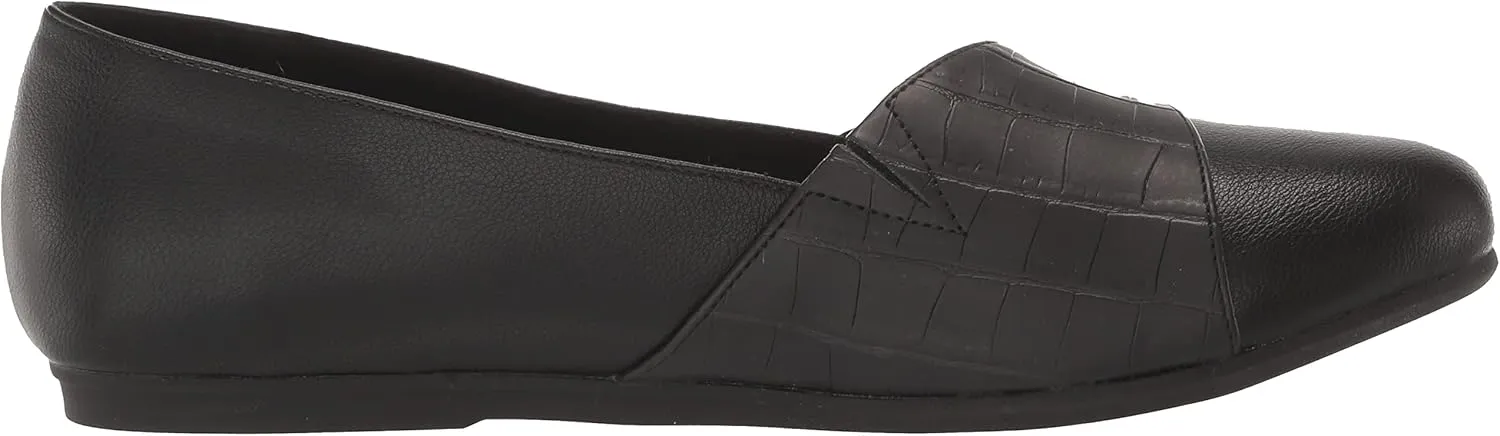 Easy Street Women's Bessie Sneaker