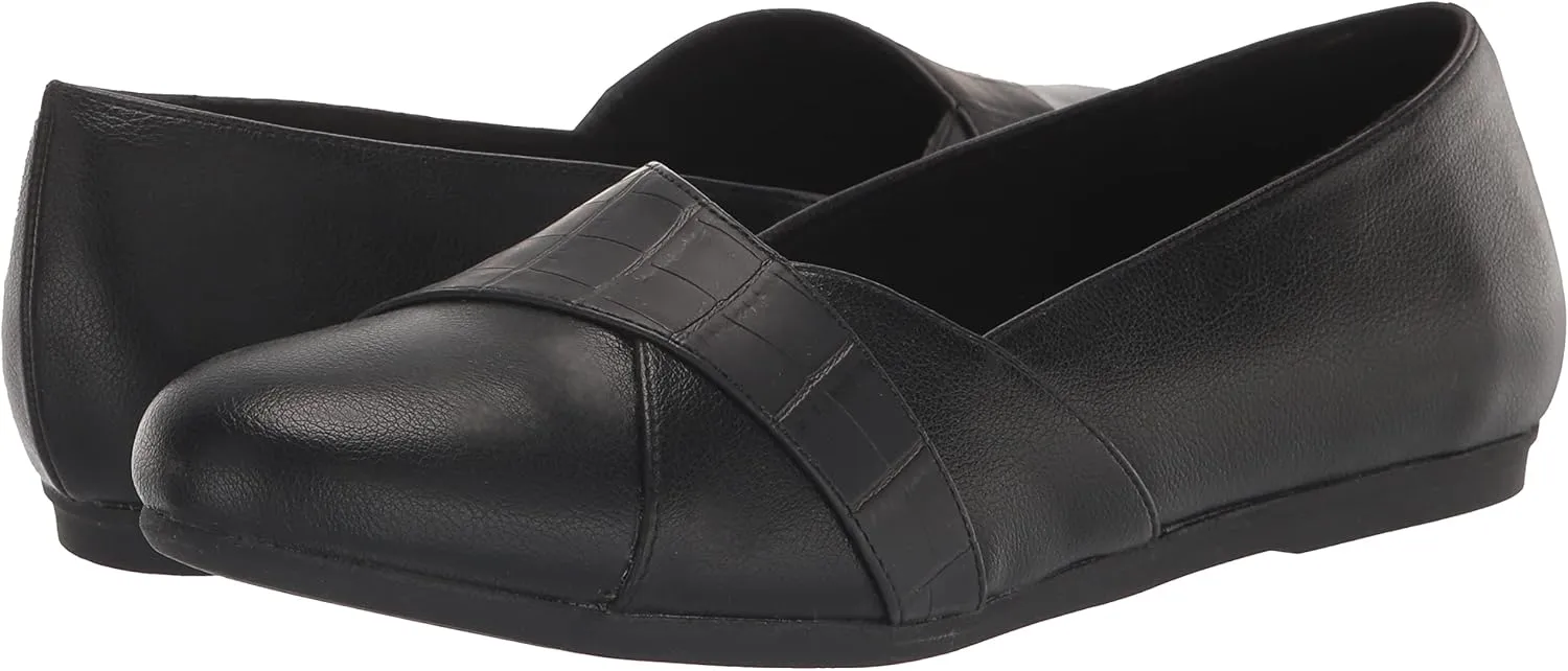 Easy Street Women's Bessie Sneaker