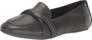 Easy Street Women's Betty Sneaker