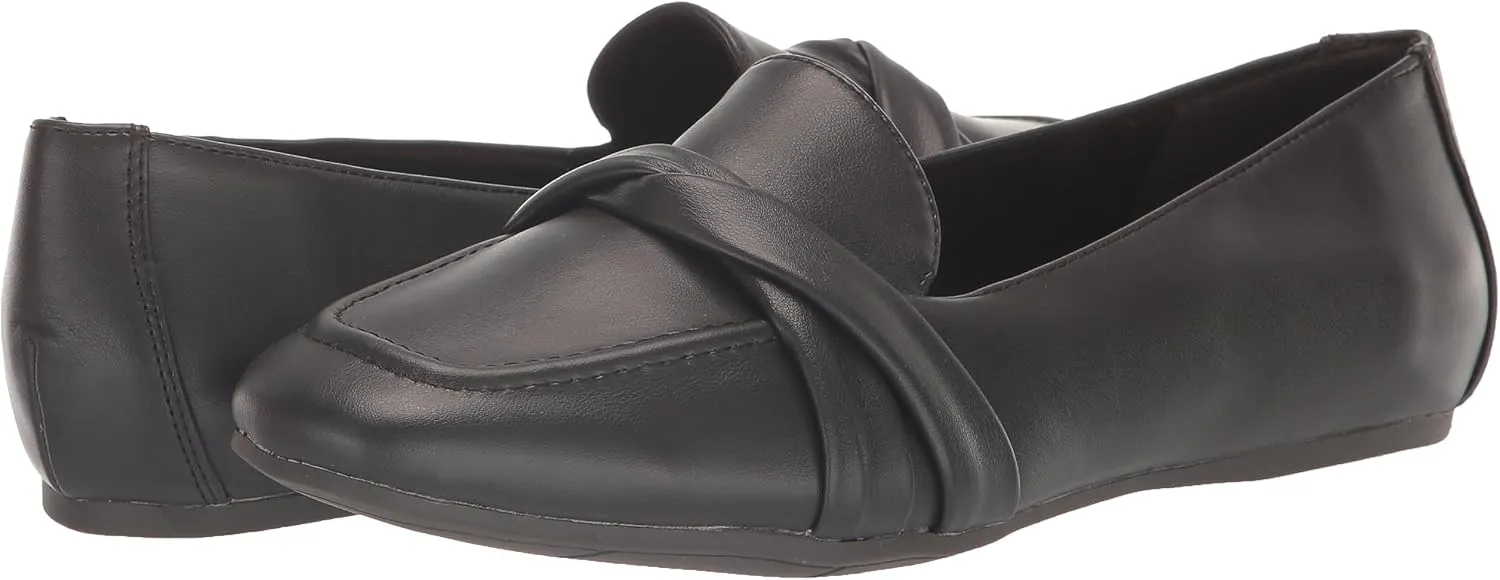 Easy Street Women's Betty Sneaker