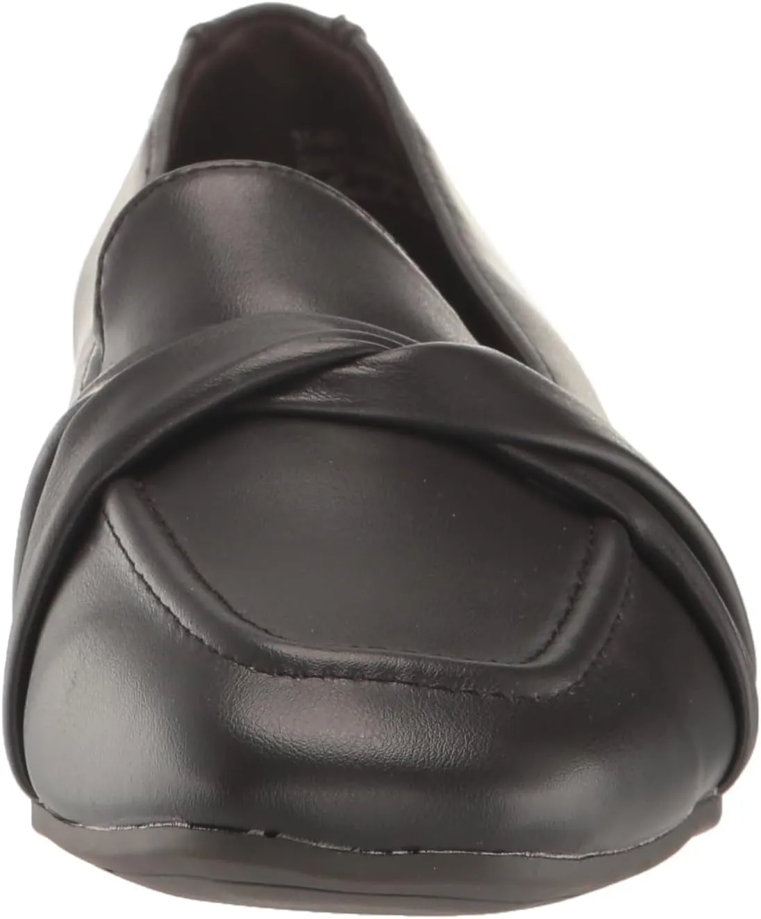 Easy Street Women's Betty Sneaker
