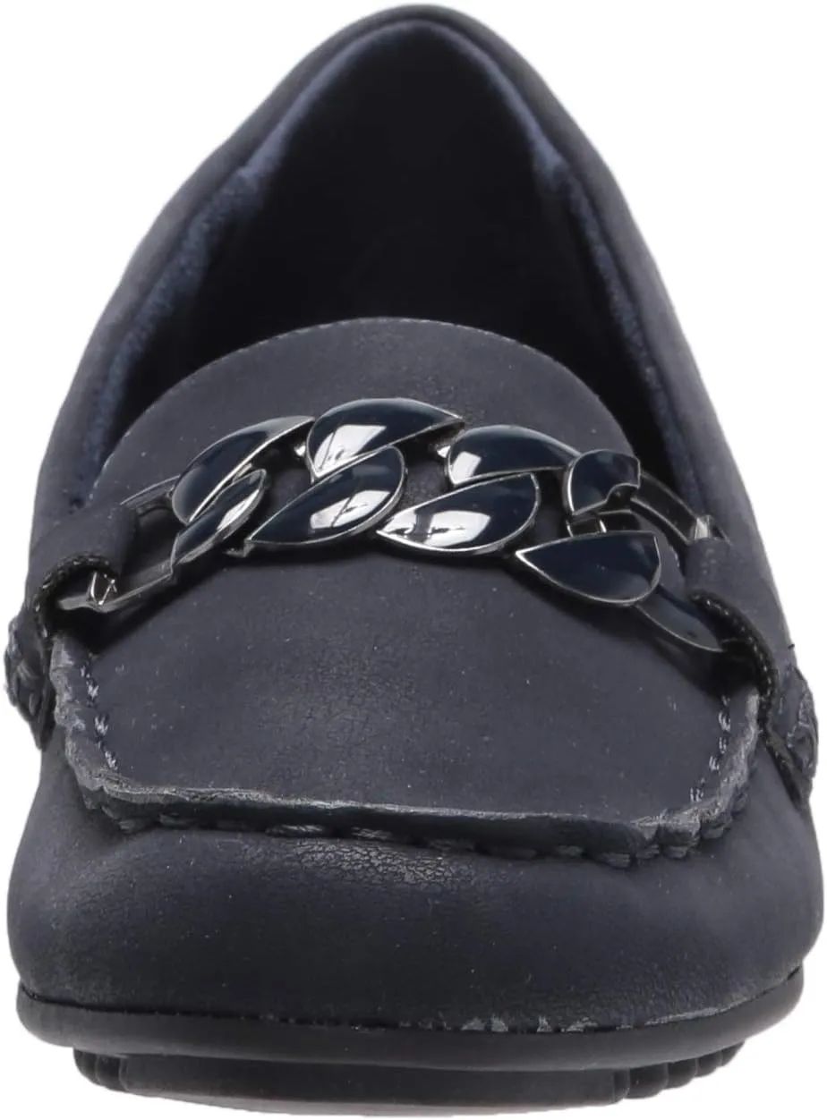 Easy Street Women's Flat Sneaker