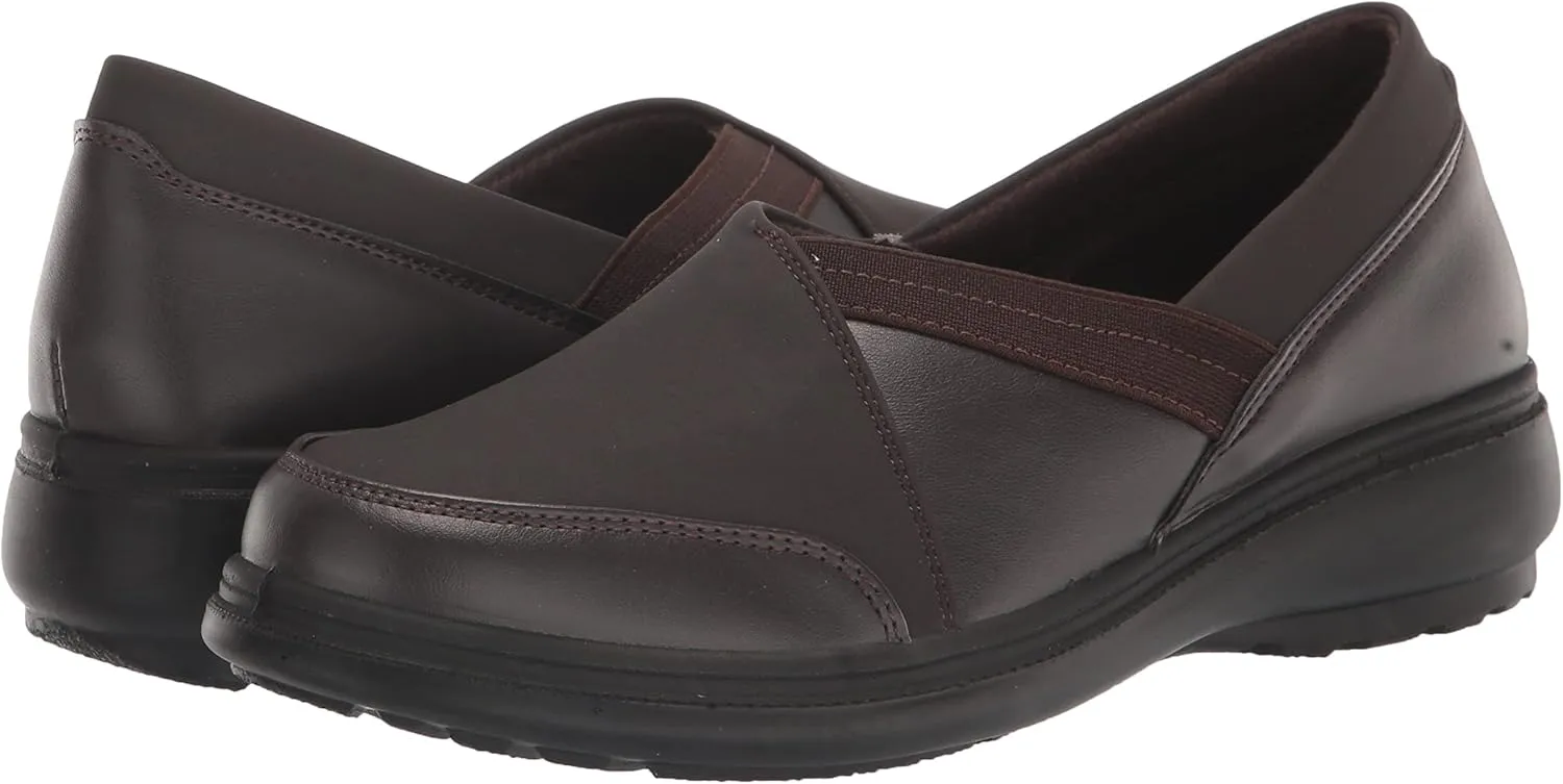 Easy Street Women's Irene Sneaker