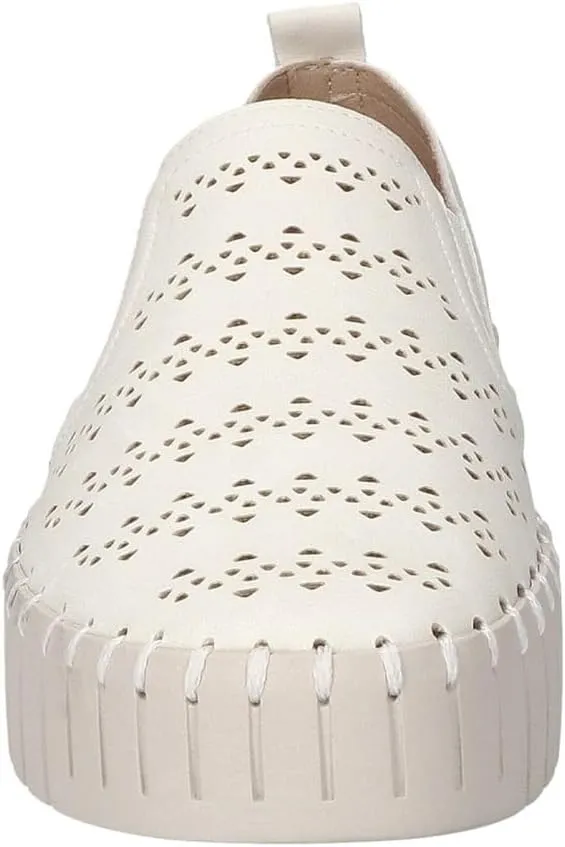 Easy Street Women's Peppy Sneaker