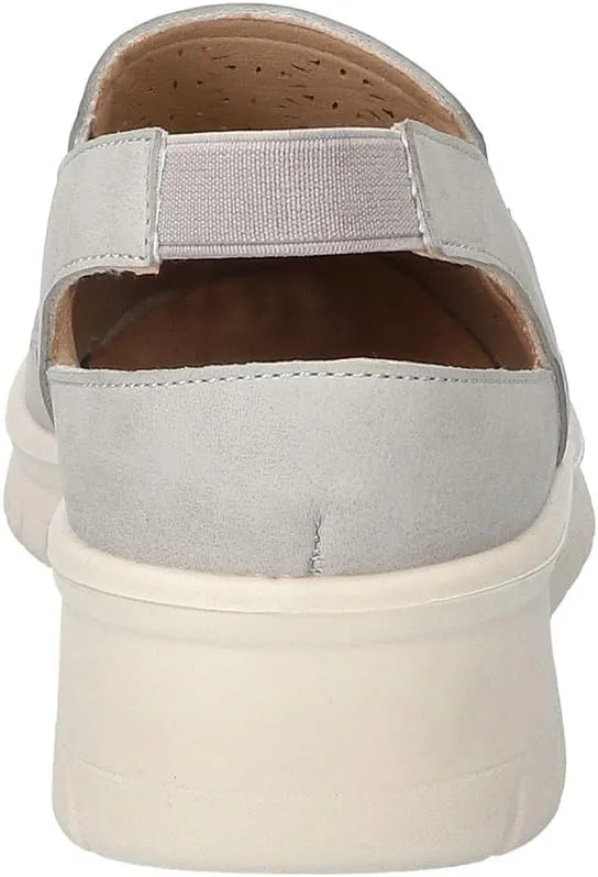 Easy Street Women's Petal Sneaker