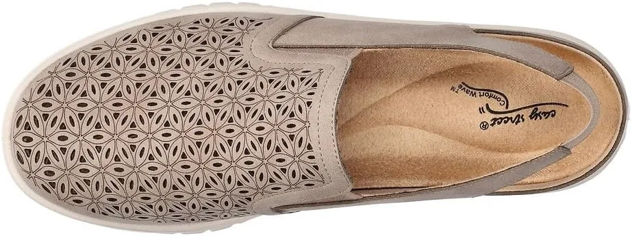 Easy Street Women's Petal Sneaker