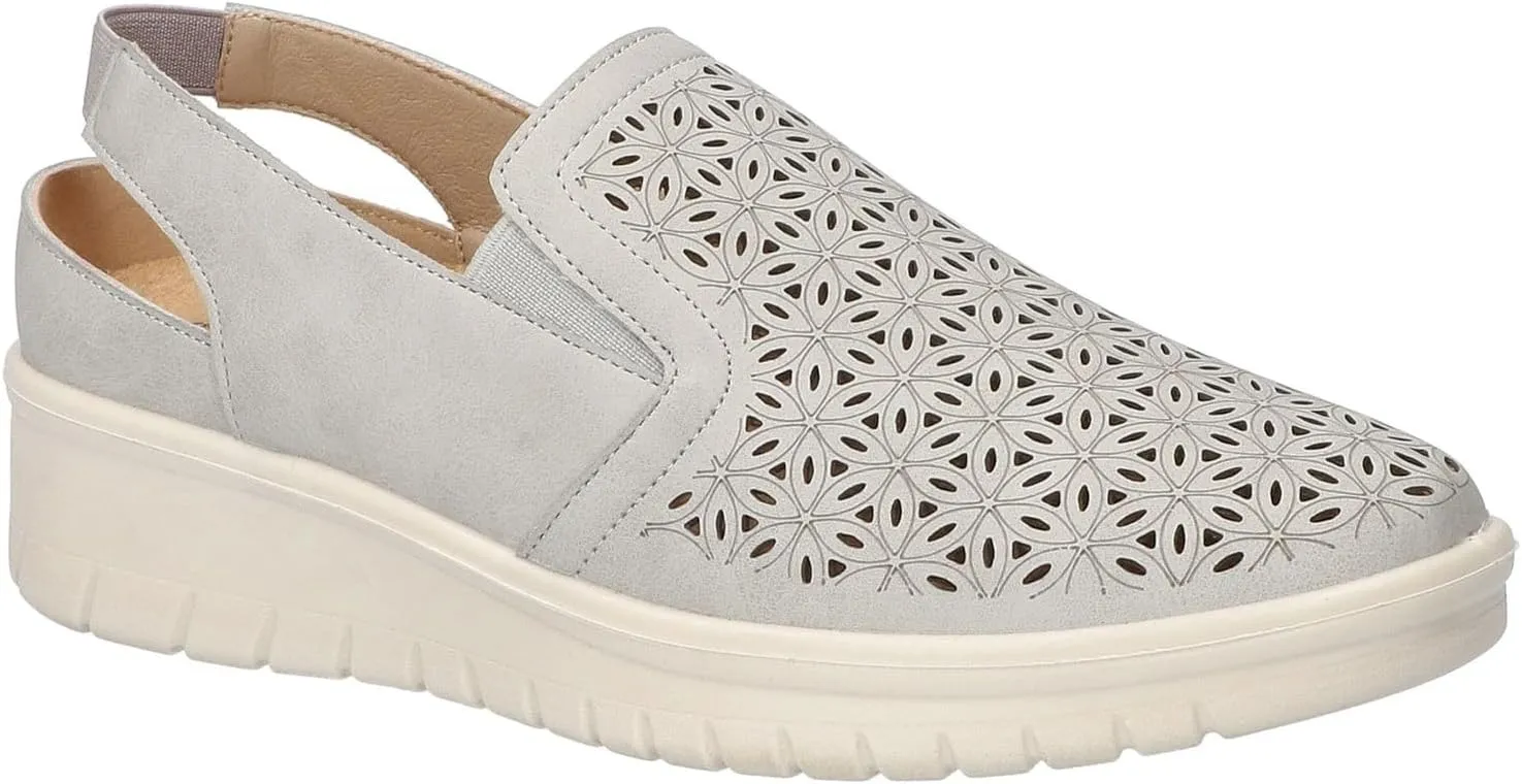 Easy Street Women's Petal Sneaker