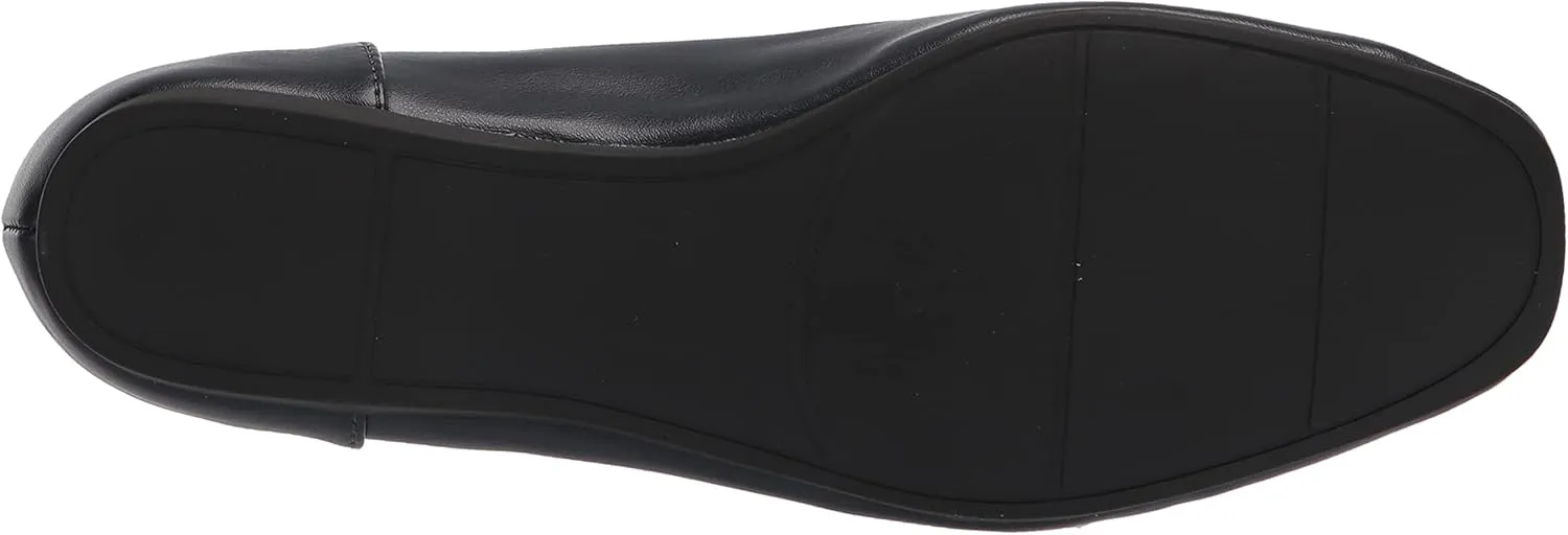 Easy Street Women's Thrill Flat Sneaker