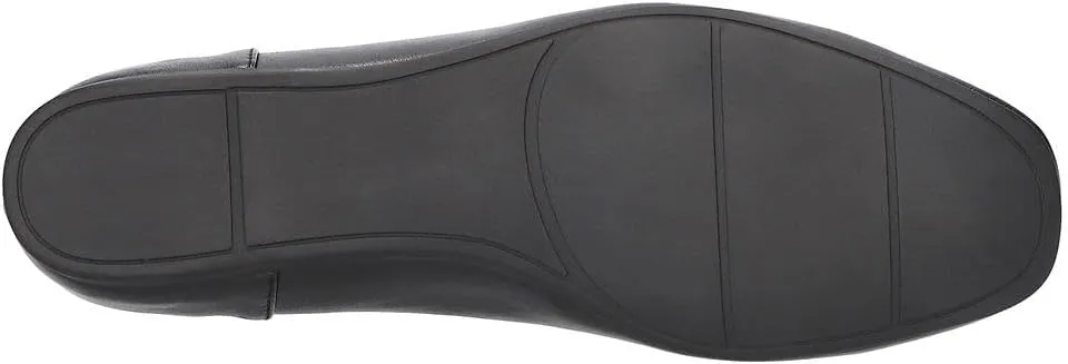 Easy Street Women's Thrill Perf Sneaker