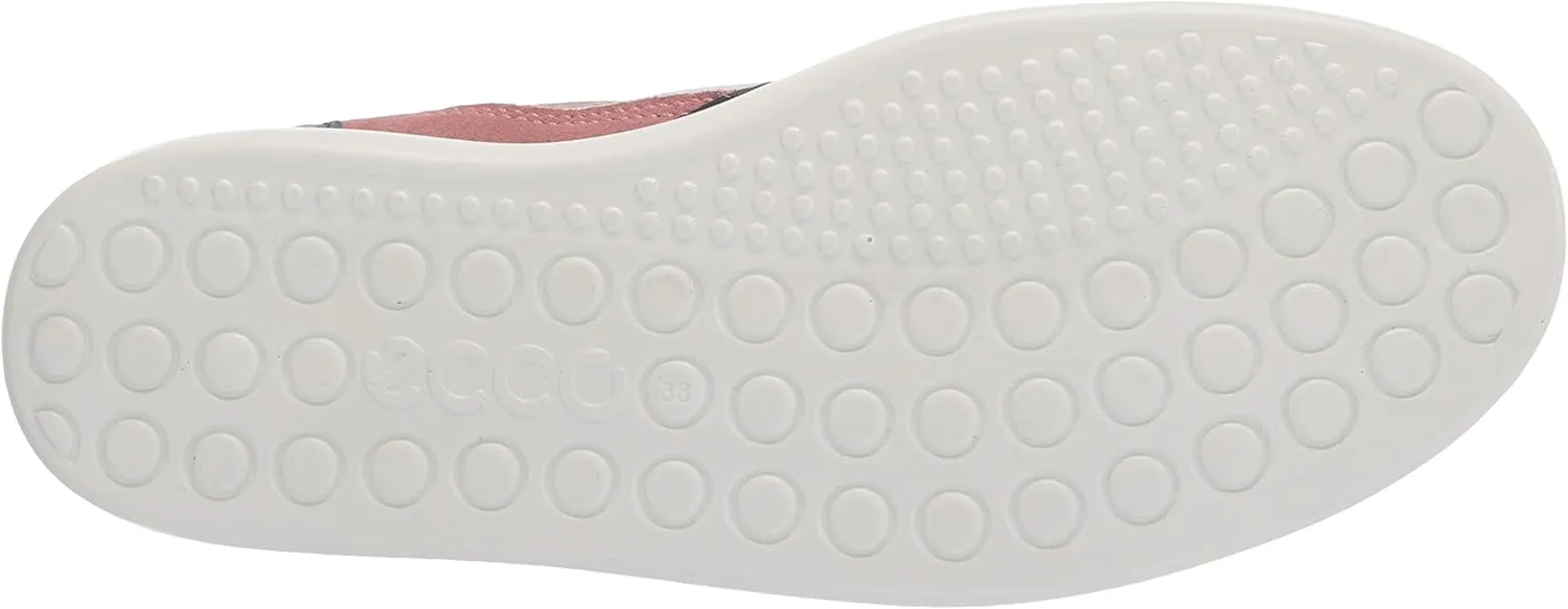 ECCO Women's Soft Classic Retro Tie Sneaker