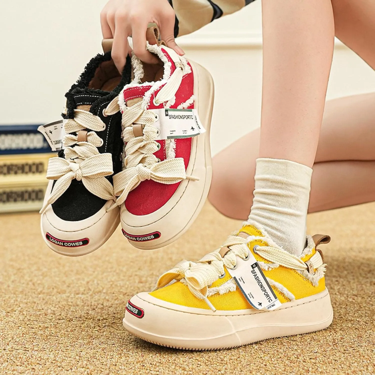 Fashionable Platform Soled Casual Sneakers Inner heightened Women's Shoes Female Students Soft Soled Campus Fashion Casual Shoes