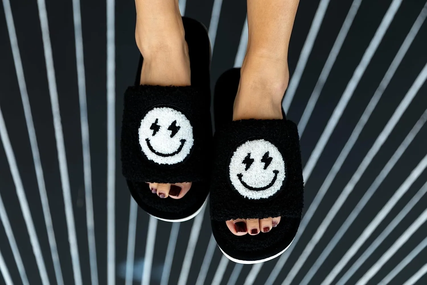 Living Royal Slide Slippers, Novelty Cozy Non-Slip Rubber Sole, Soft 100% Polyester, Funny Fuzzy Design