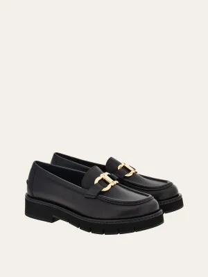 Maryan Lug in Black