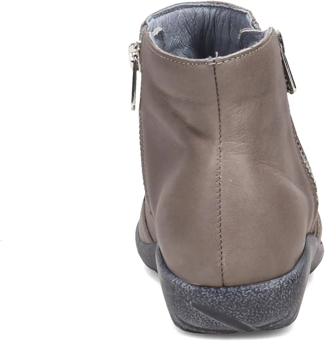NAOT Footwear Women's Shoe Wanaka