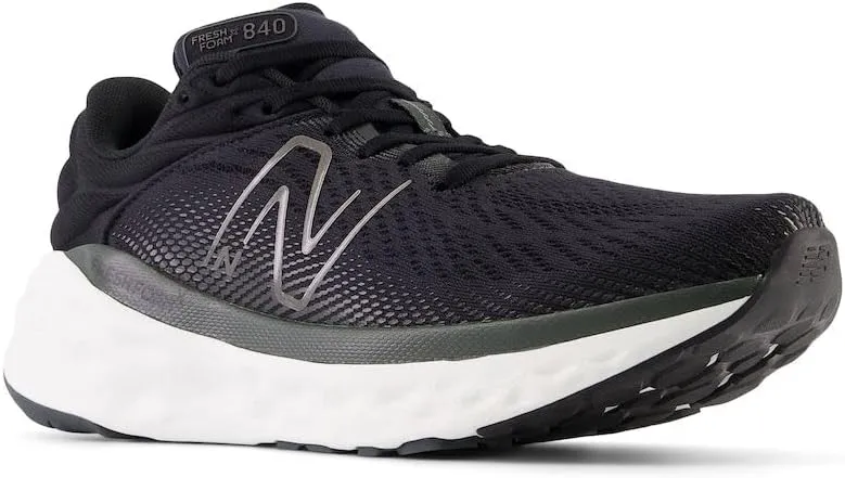 New Balance Mens Cushioned Running Shoe