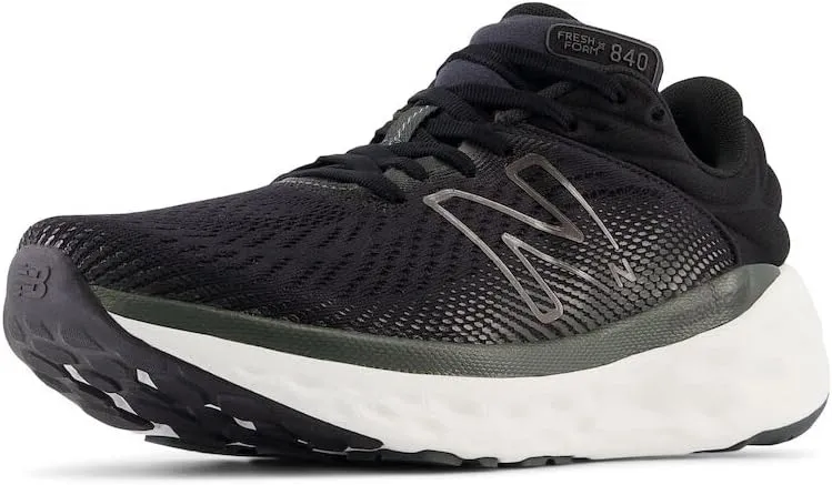 New Balance Mens Cushioned Running Shoe