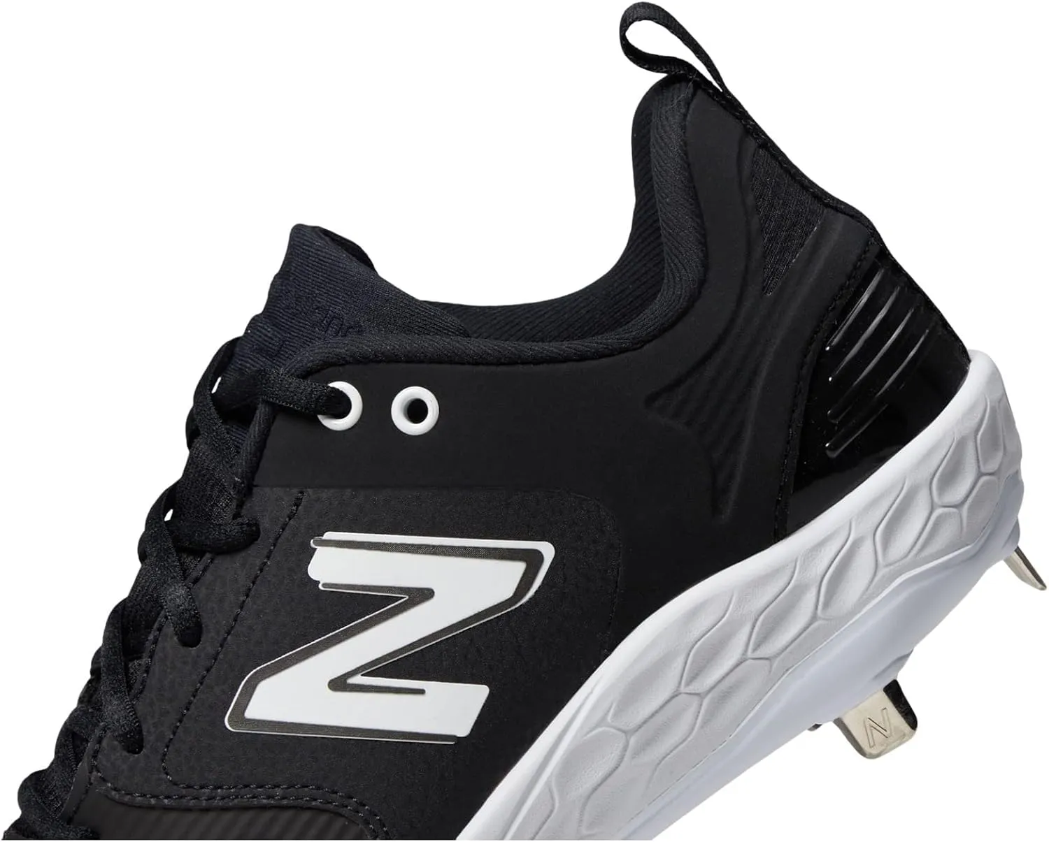 New Balance Women's Fresh Foam Velo V3 Softball Shoe