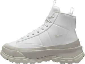 Nike Blazer Roam Mid Women's Winterized Shoes (FQ9065-100, Summit White/Light Bone/University Gold/Phantom)
