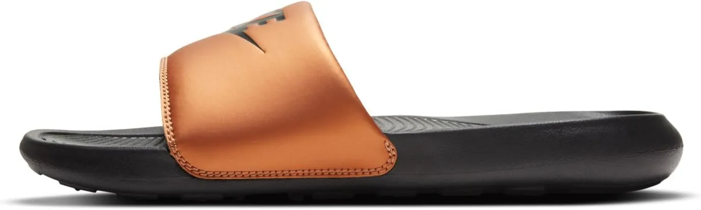 NIKE Women's Slide Gymnastics Shoe, Black MTLC Copper, 9.5