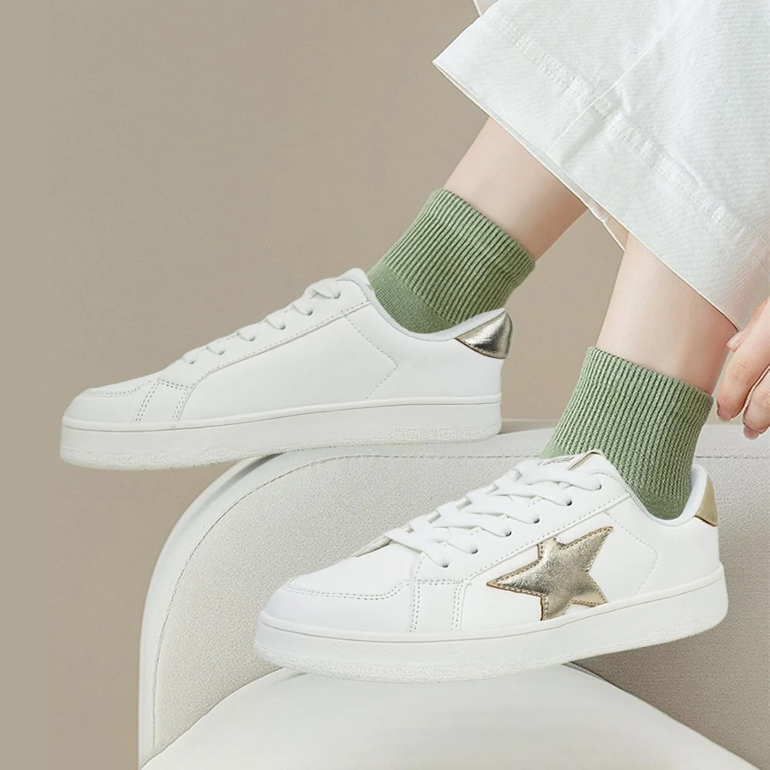 Niluber Star Sneakers for Women Low Top Comfortable Cushioned White Gold Sliver Leopard Platform Sneakers Lace Up Red Glitter Platform Party Shoes