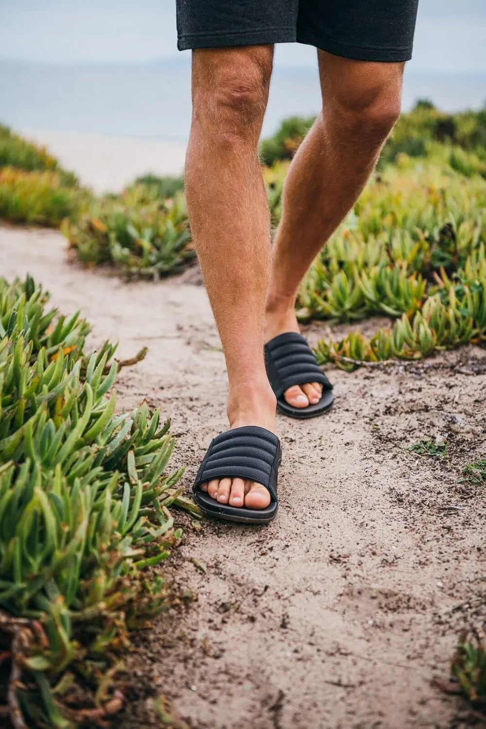 OLUKAI Maha 'Olu Men's Slide Sandal, Water-Friendly Shoe, All-Day Wear & Ultra-Soft Comfort Fit