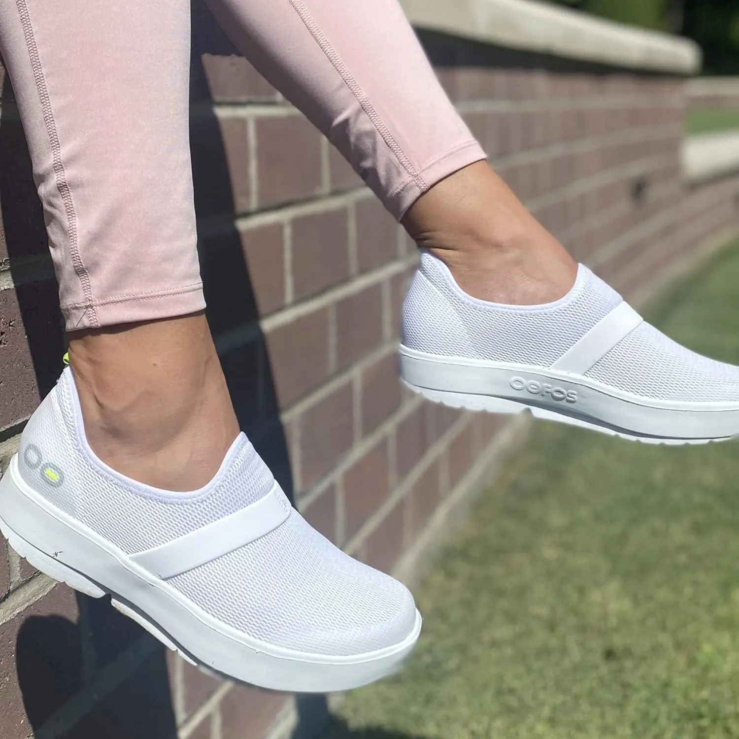 OOFOS OOmg Low Shoe - Lightweight Recovery Footwear - Reduces Pressure on Feet, Joints & Back - Machine Washable