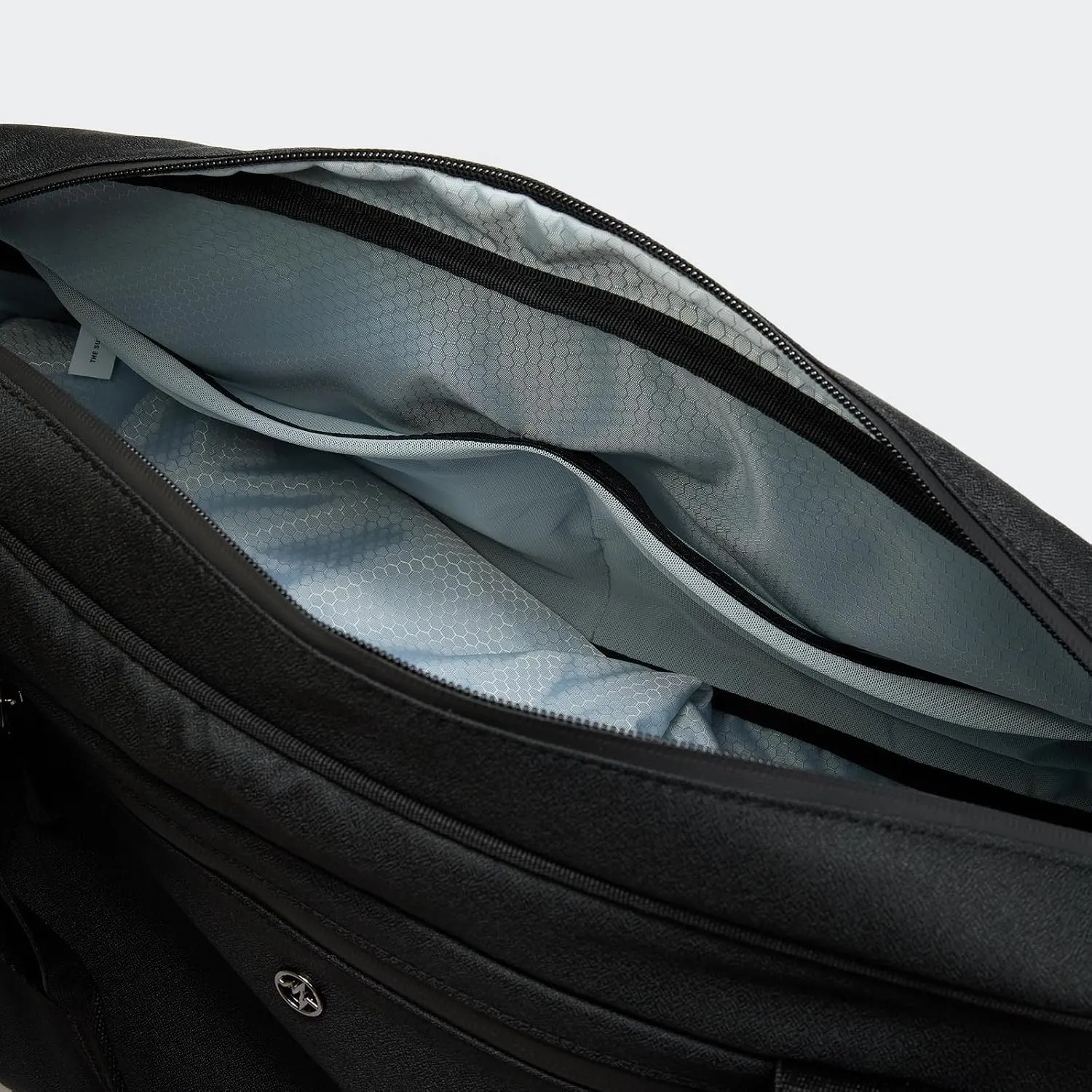 Pander 28L Large Gym Duffle Bag with Shoe Compartment, Fit for Travel, Weekend, Sports, Workout, Overnight.(Black)