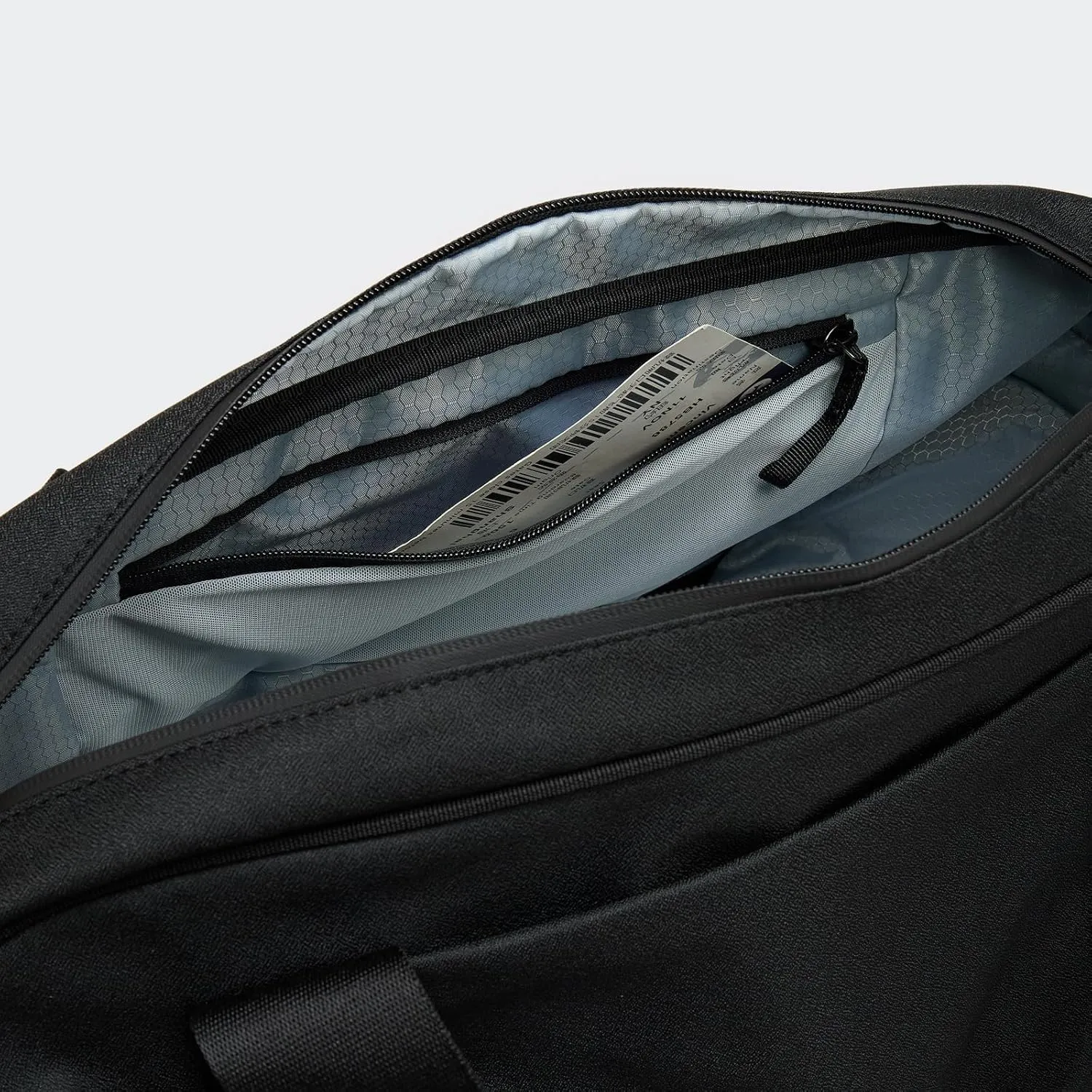 Pander 28L Large Gym Duffle Bag with Shoe Compartment, Fit for Travel, Weekend, Sports, Workout, Overnight.(Black)