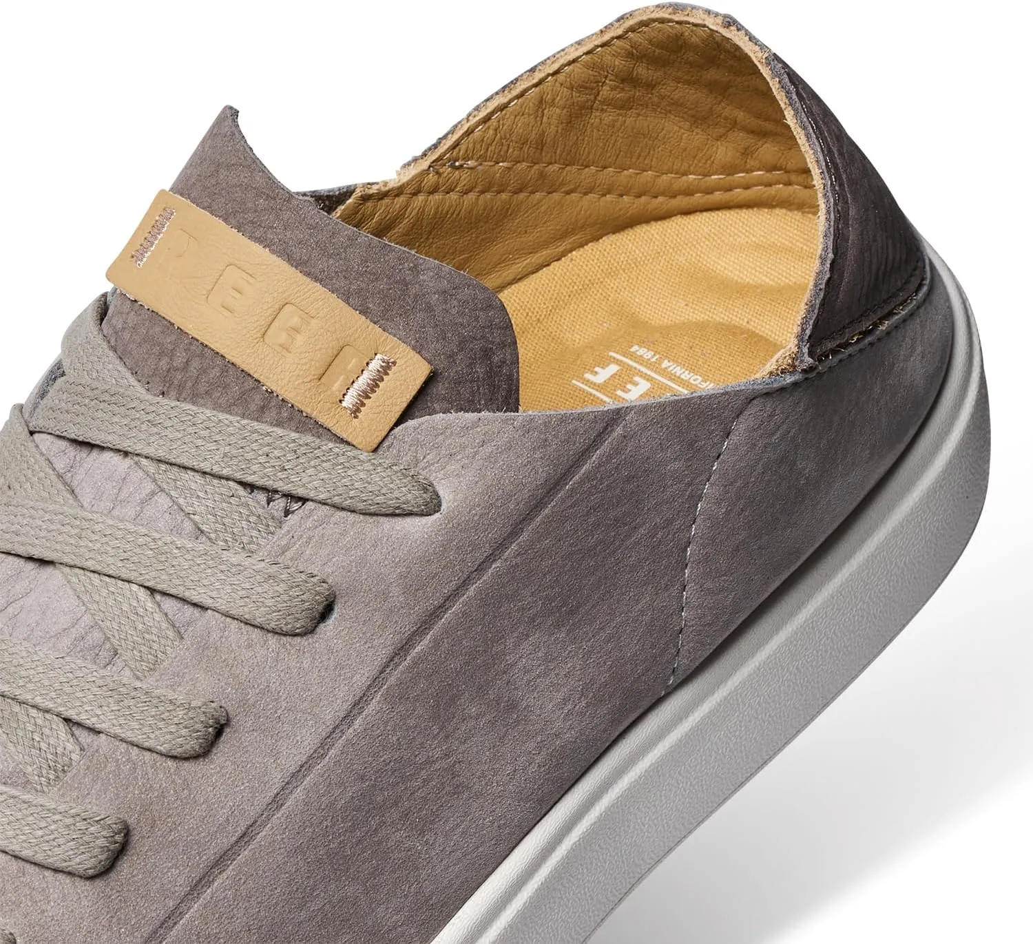 REEF Swellsole Terramar LE Men's Shoe, Full Grain Leather, Lightweight & Flexible, Memory Foam Footbed