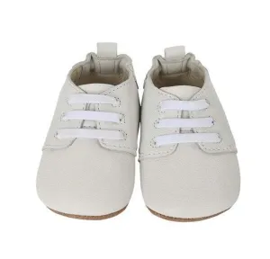 Robeez® Boys Owen Oxford White First Kicks