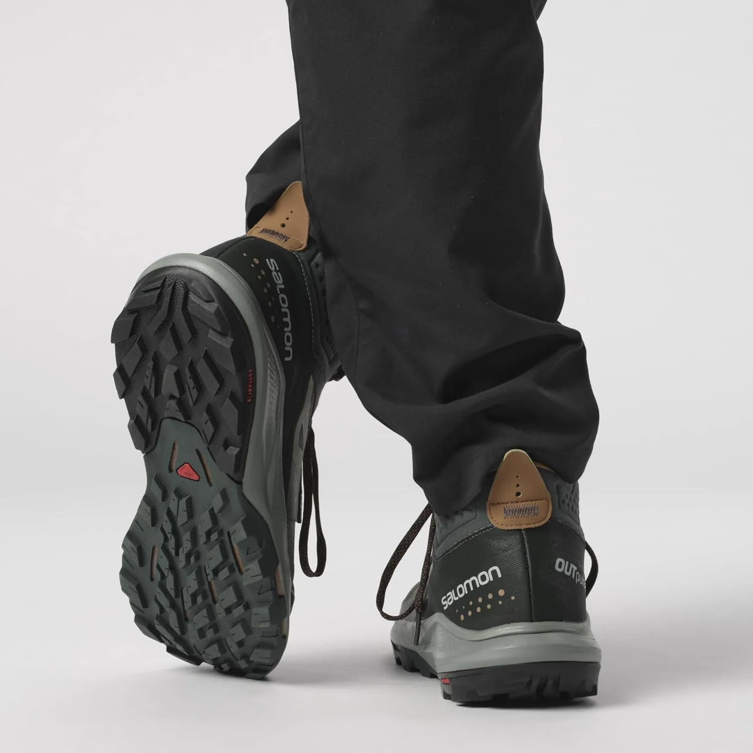 Salomon Men's Outpulse Mid GTX Hiking Shoe