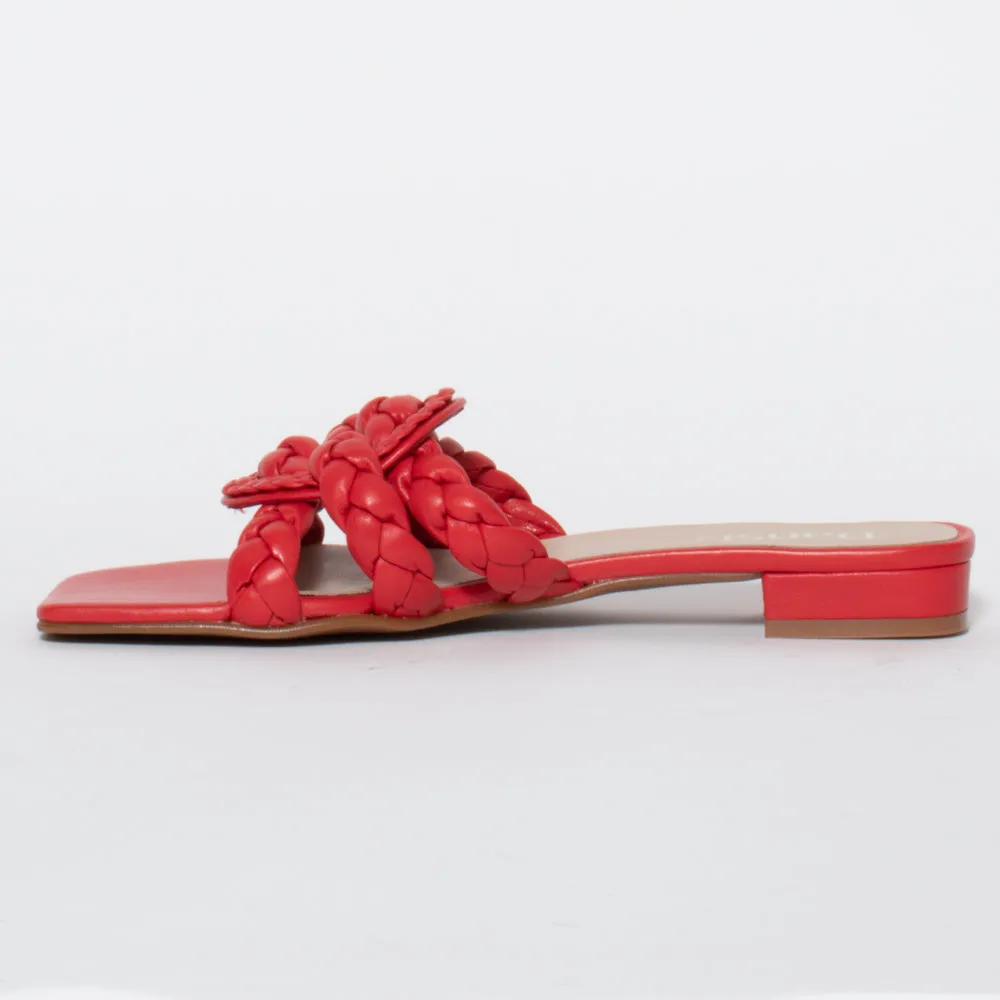 Seraphina Red