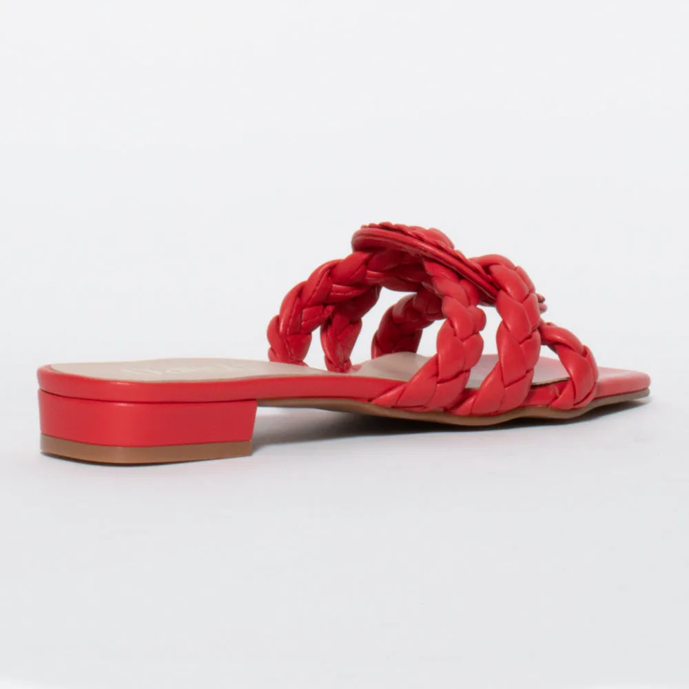 Seraphina Red