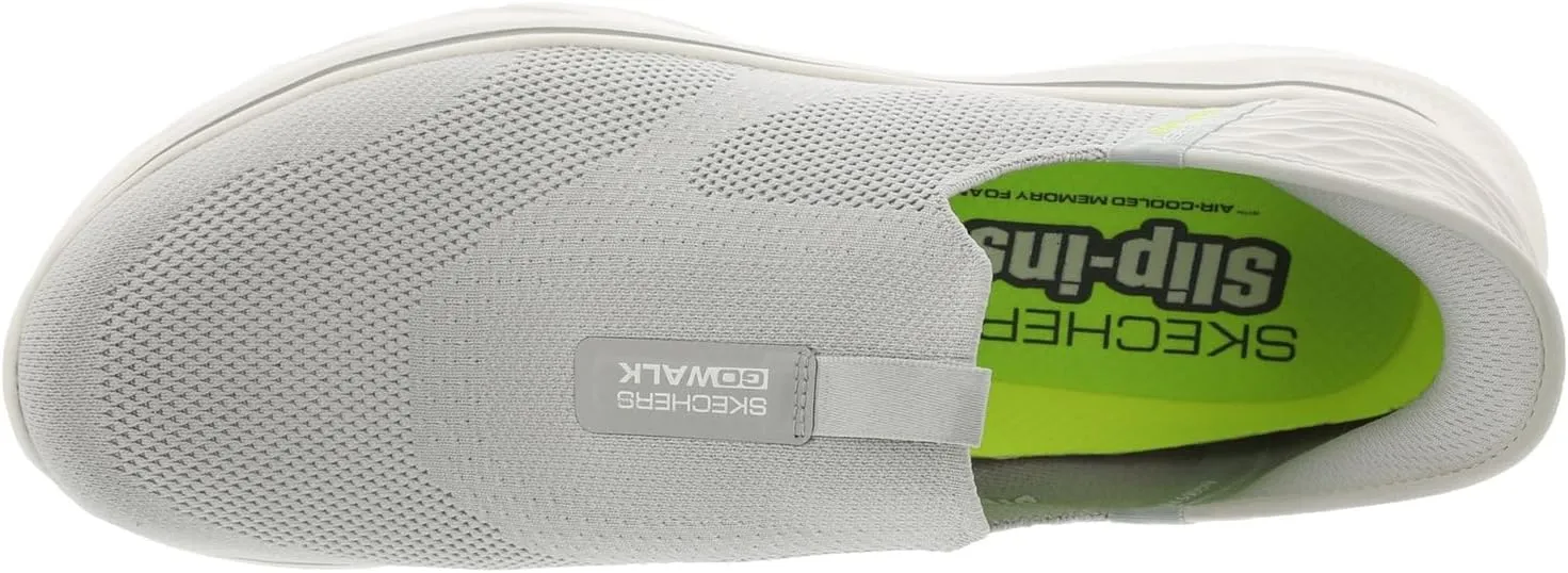 Skechers Men's Go Walk 7-Easy on 2 Sneaker