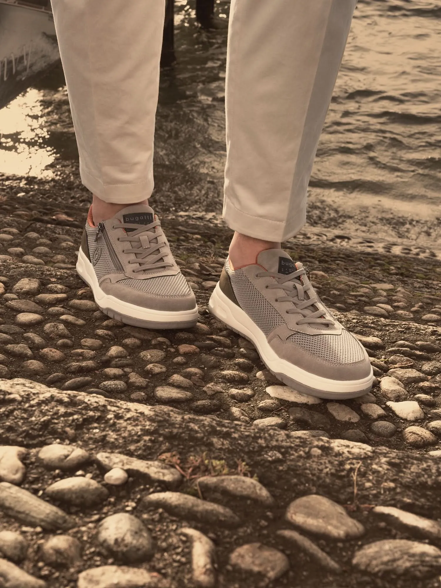 Sneaker taupe