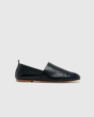 Soft Loafer in Black