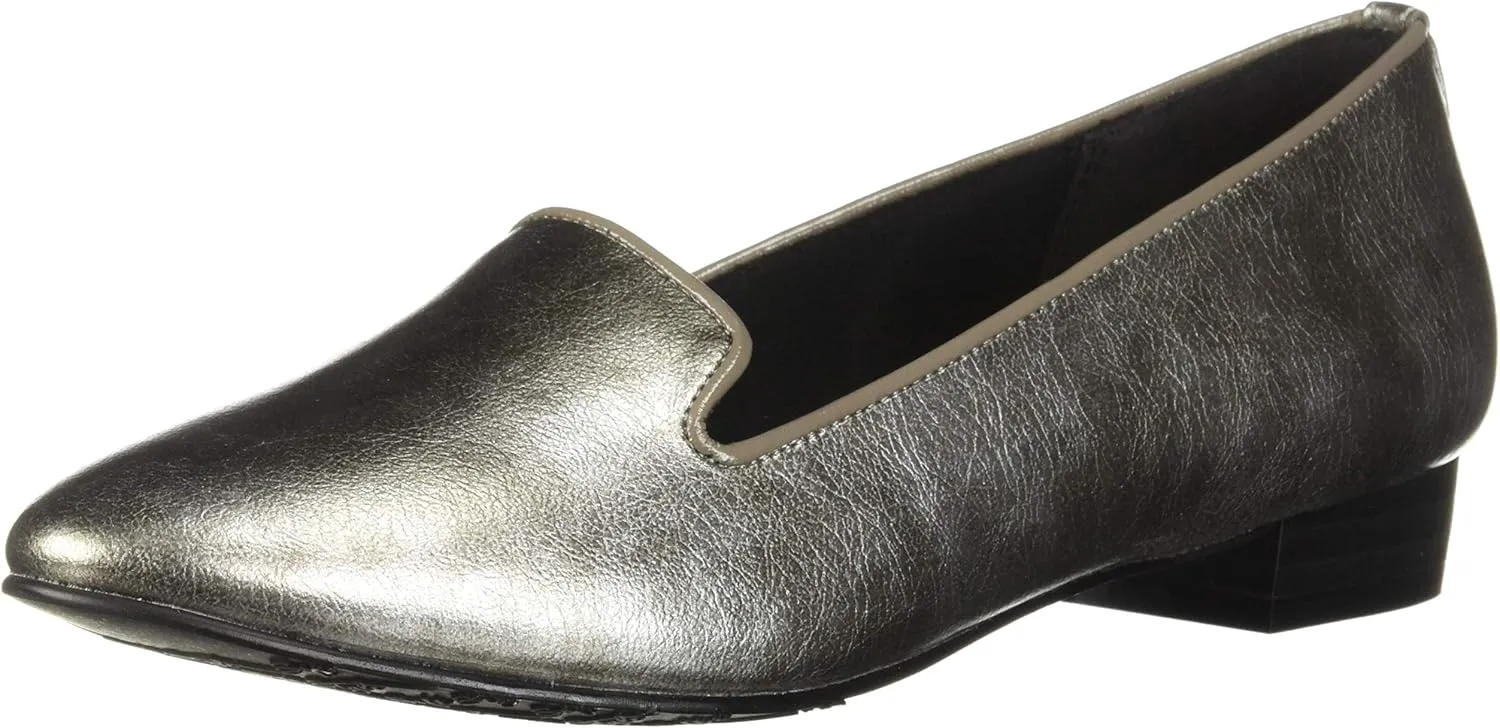 Soft Style Women's Charmy Loafer