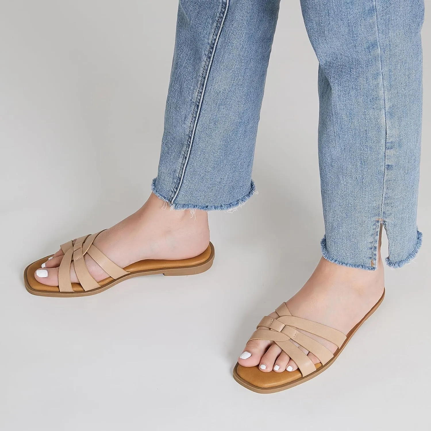 Trary Women's Flat Sandals Open Square Toe Slip on Slippers Casual Dressy Comfortable Soft Leather Summer Fashion Slide Sandals for Women Vacation Beach Party