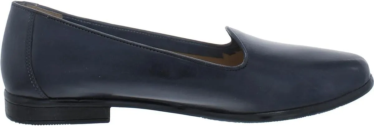 Trotters Women's Liz Lux Loafer Flat